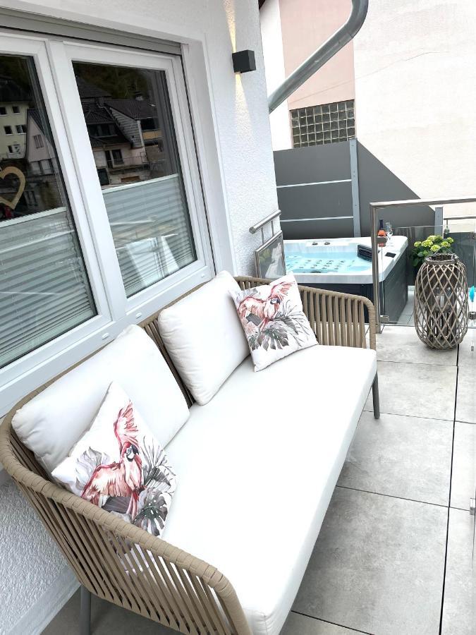 Weineck Apartment *
